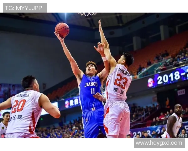 吴冠希:从篮球场上的拼搏到人生舞台的蜕变与成长之路