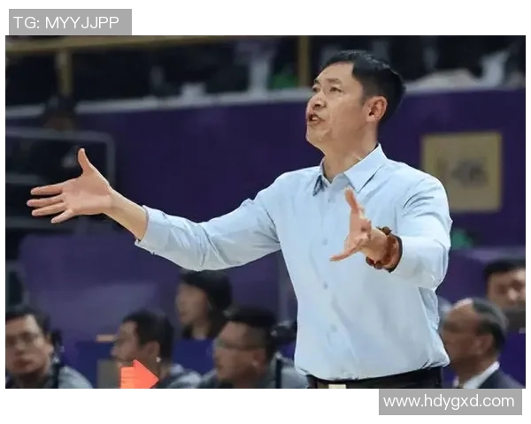 张庆鹏：从篮球场上的拼搏者到人生舞台的奋斗者的精彩转变与成长故事